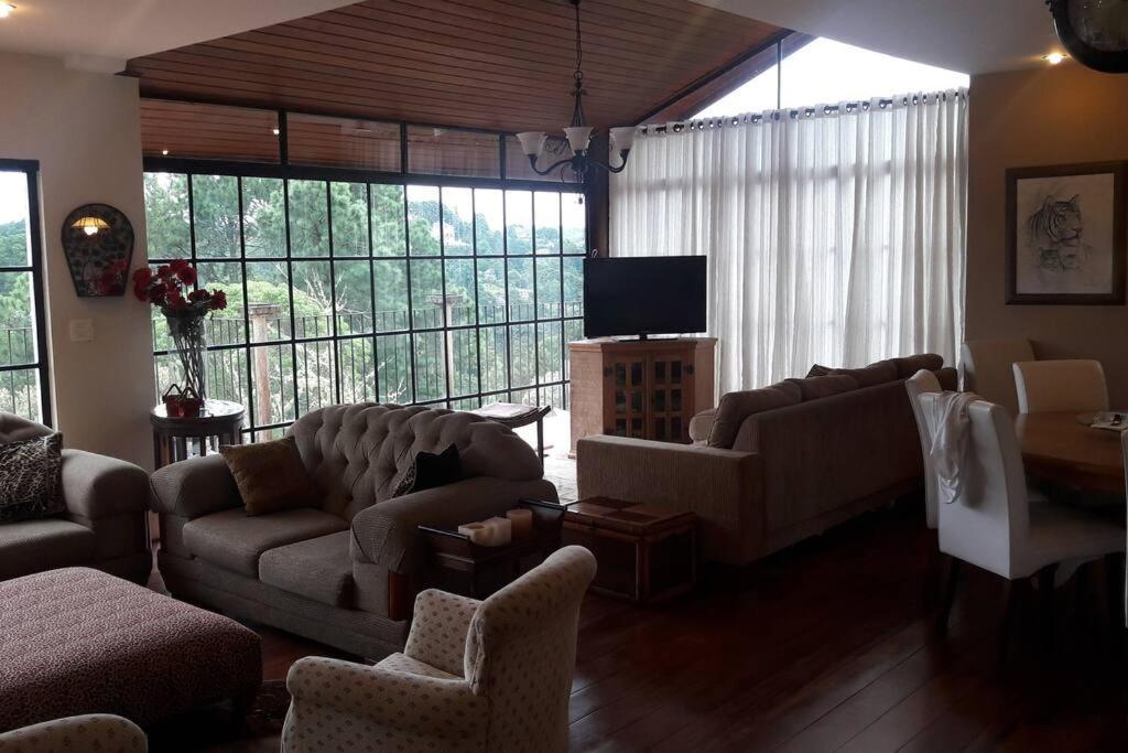 Casa E Vista Privilegiadas No Alto Do Capivari Campos do Jordão Εξωτερικό φωτογραφία